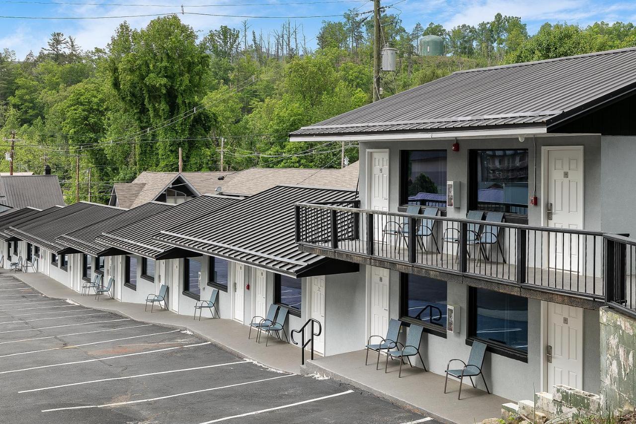 Gatlinburg Mountain Inn Exterior photo